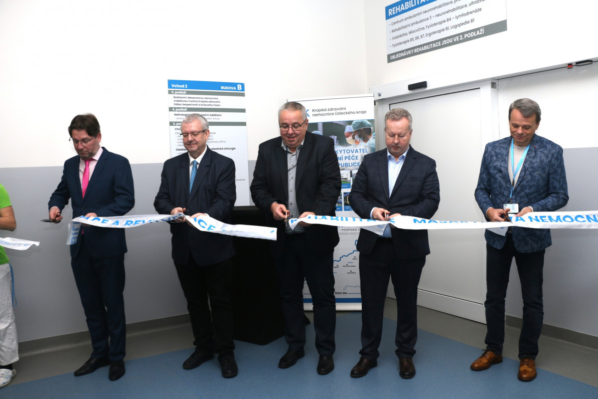 Rehabilitačního oddělení Masarykovy nemocnice v opravených prostorech