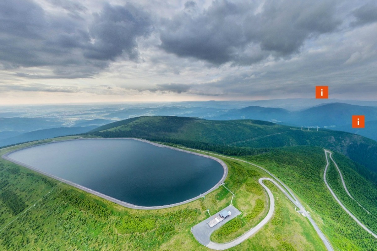 Dlouhé stráně jsou v kondici, v březnu vyrobily  nejvíce energie
