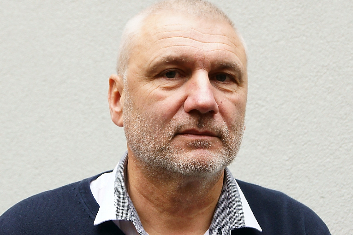 Zdeněk Lanz: Vládnou nám politici nebo generálové? Zdeněk Lanz: Vládnou nám politici nebo generálové?