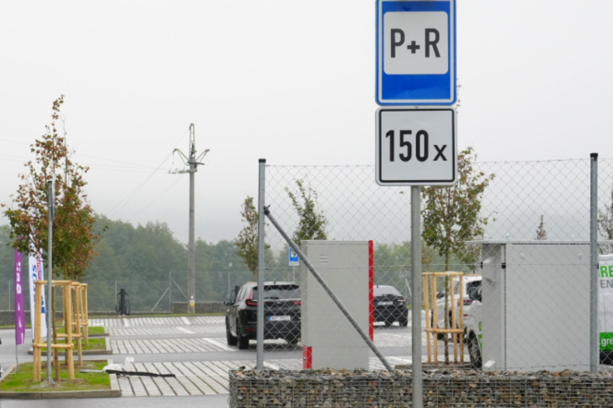 Středočeský kraj připravil nové standardy pro parkoviště P+R