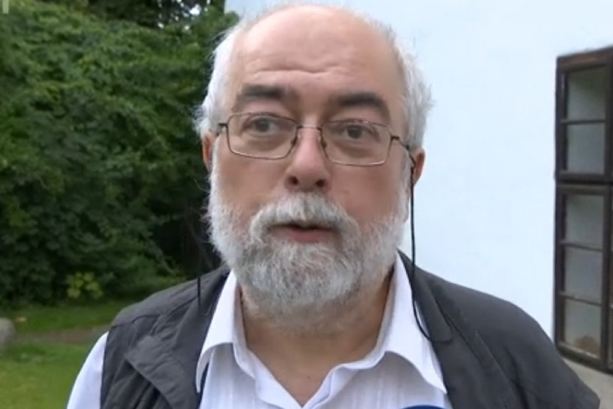 Jan Schneider: Nevzdělaní a/nebo arogantní? Jan Schneider: Nevzdělaní a/nebo arogantní?