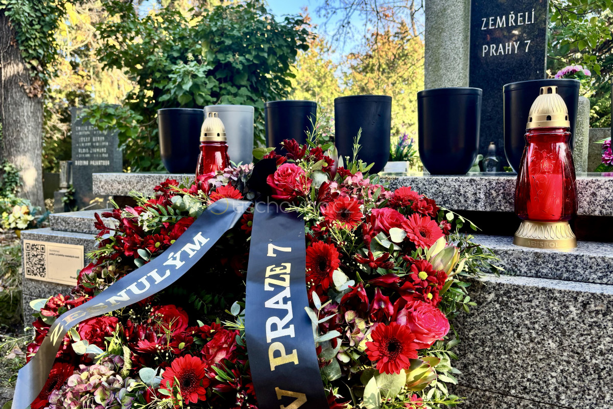 Tradiční rozloučení se zesnulými z Prahy 7