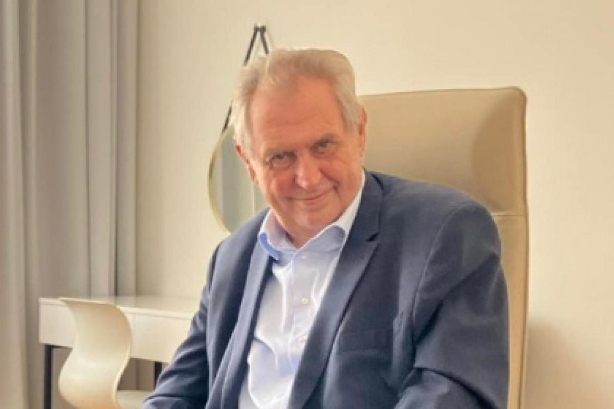 Hra o Benešovy dekrety. Zeman vidí v Lichtenštejnech jezinky Hra o Benešovy dekrety. Zeman vidí v Lichtenštejnech jezinky