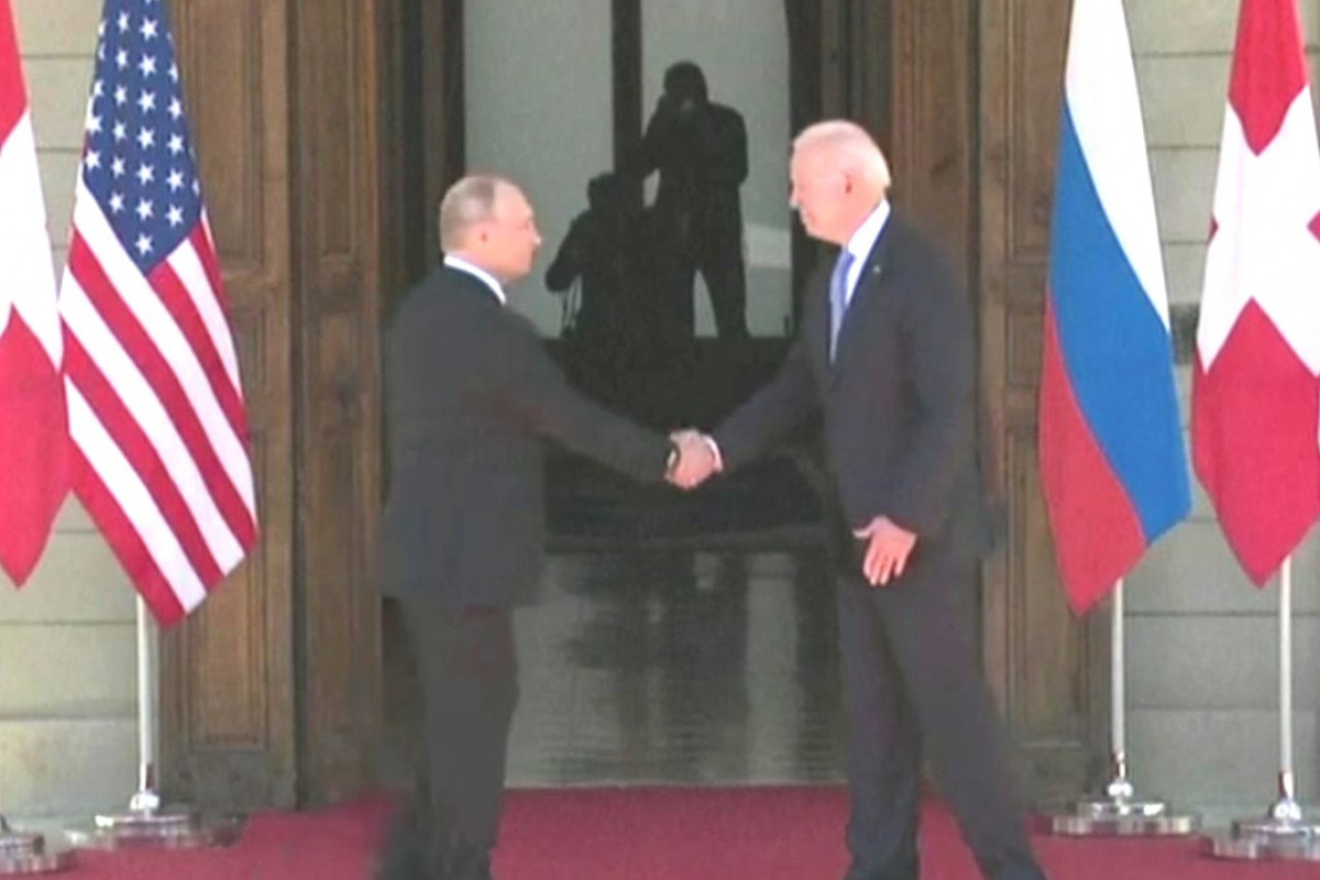 Američané a experti na národní bezpečnost Bidenovi: Chceme mír! Američané a experti na národní bezpečnost Bidenovi: Chceme mír!