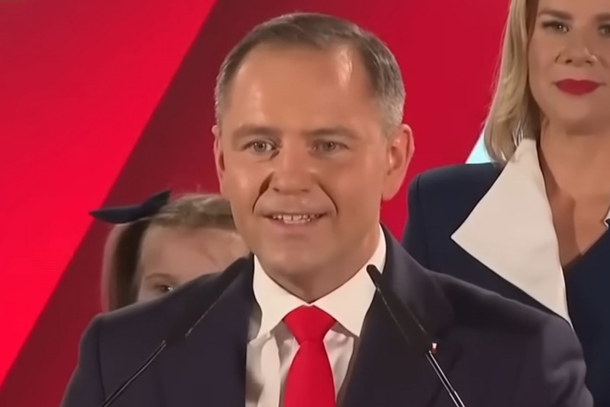 Polsko blokuje vstup Ukrajiny do EU kvůli Volyňskému masakru Polsko blokuje vstup Ukrajiny do EU kvůli Volyňskému masakru
