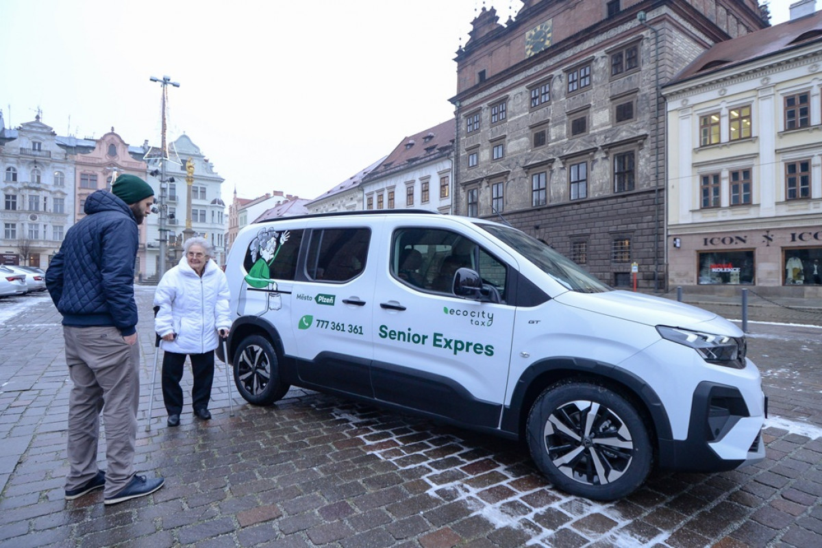 Plzeňský Senior Expres nabídne víc vozů a jízdu za 50 korun Plzeňský Senior Expres nabídne víc vozů a jízdu za 50 korun