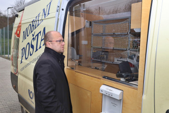 Mobilní pošta objíždí do konce roku vybrané obce Mobilní pošta objíždí do konce roku vybrané obce
