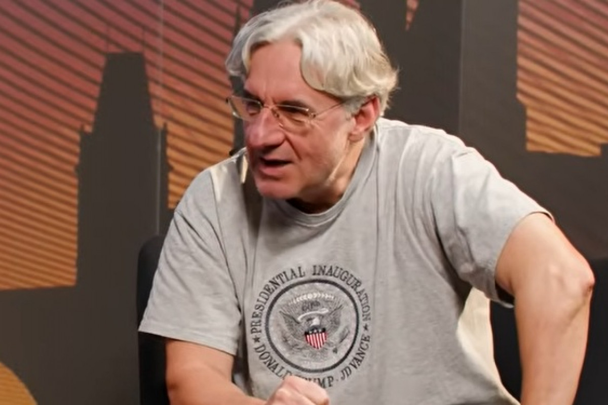 Zahradil bez obalu. Kdo jel za dalajlamou a proč to dělí Česko Zahradil bez obalu. Kdo jel za dalajlamou a proč to dělí Česko