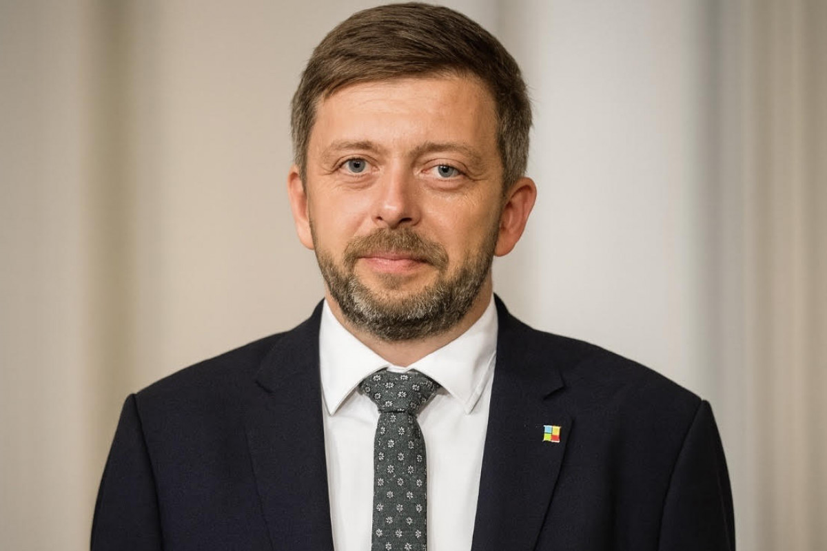 Zpackaná transformace České pošty. Rakušanovo fiasko za miliardy Zpackaná transformace České pošty. Rakušanovo fiasko za miliardy