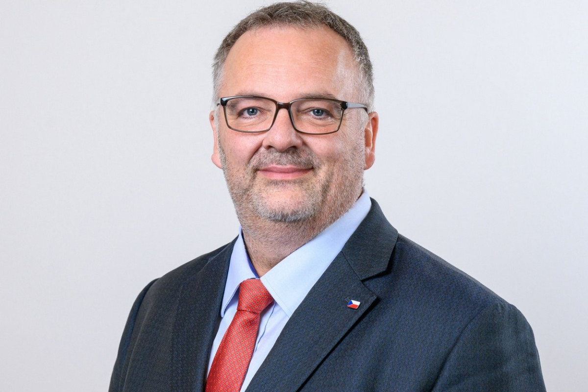 Jurečka chtěl skórovat, místo toho ho Bednárik tvrdě setřel Jurečka chtěl skórovat, místo toho ho Bednárik tvrdě setřel