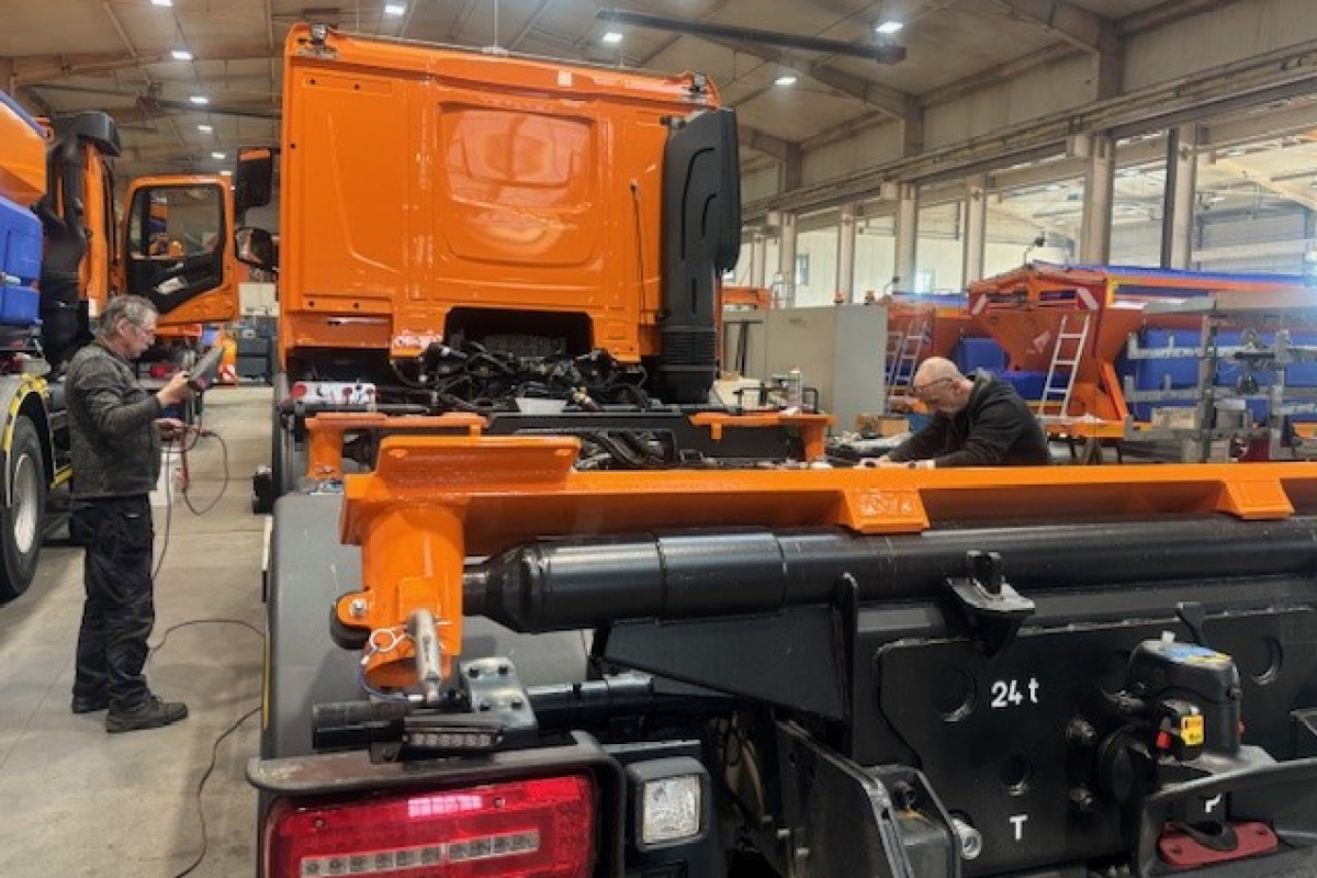 Studentská Tatra míří do provozu Studentská Tatra míří do provozu