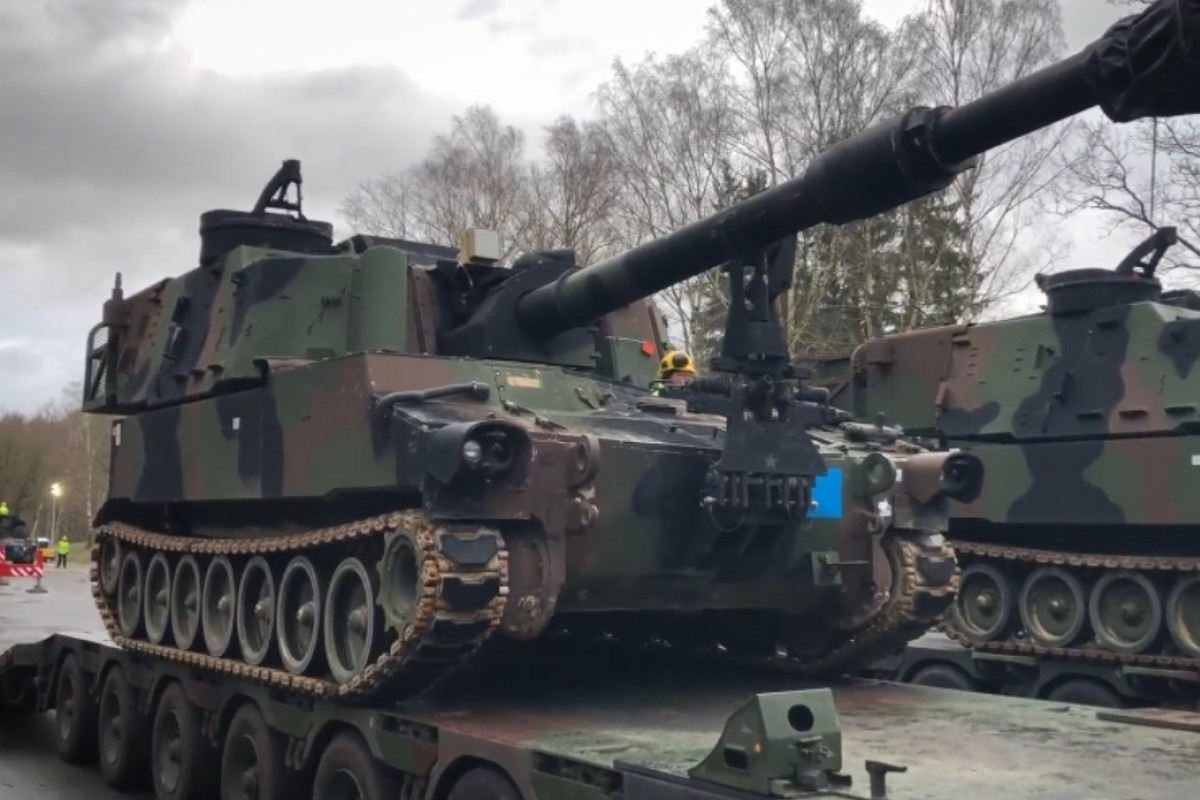 NATO zahájilo cvičení přepravy vojsk s velením v Německu