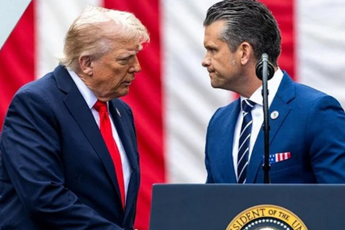 Trump a Hegseth v Quanticu: konec “woke armády” a vousů
