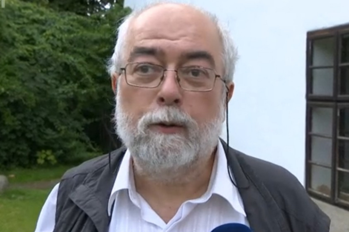 Jan Schneider: Od Charty k Antichartě Jan Schneider: Od Charty k Antichartě