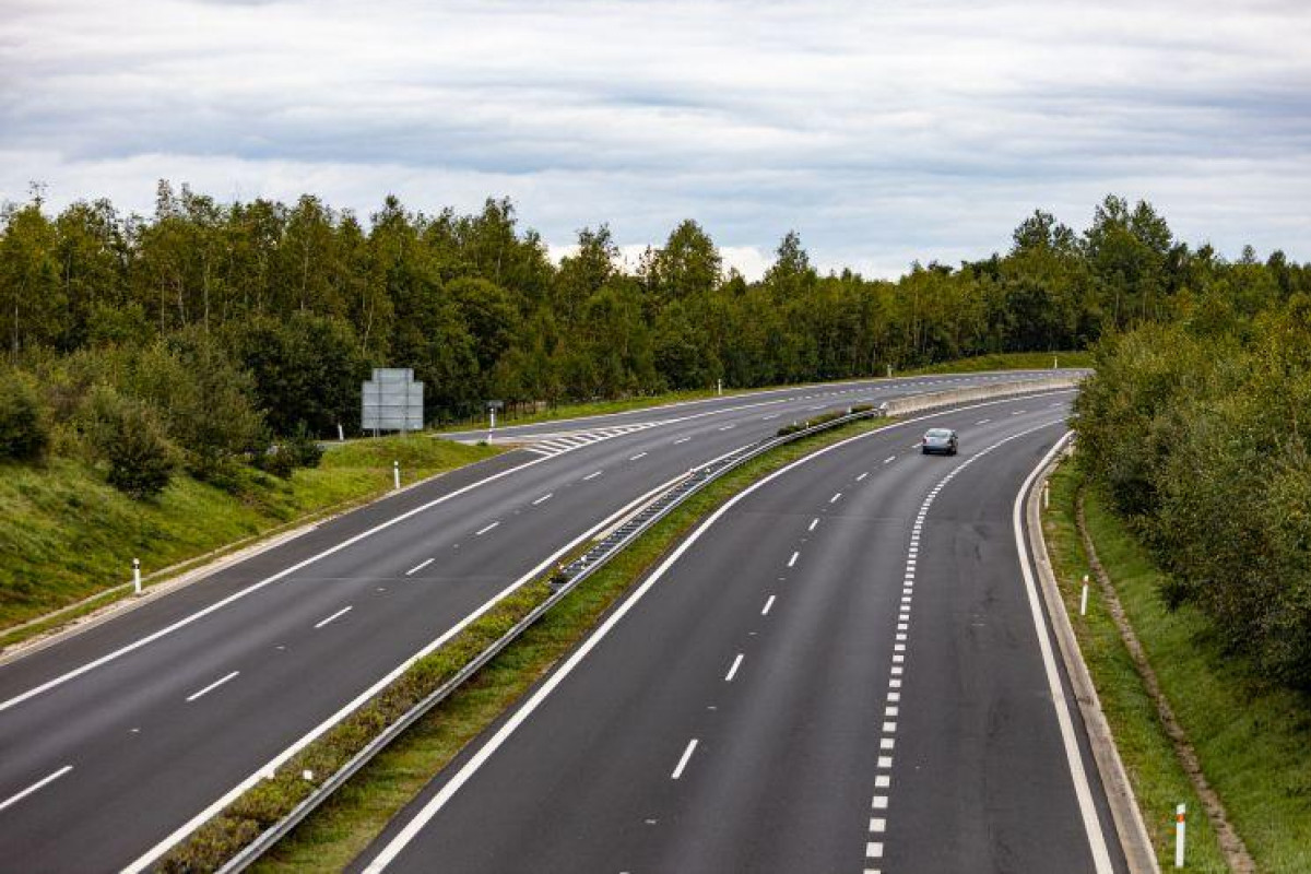 Ministerstvu dopravy chybějí prostředky na dokončení D6