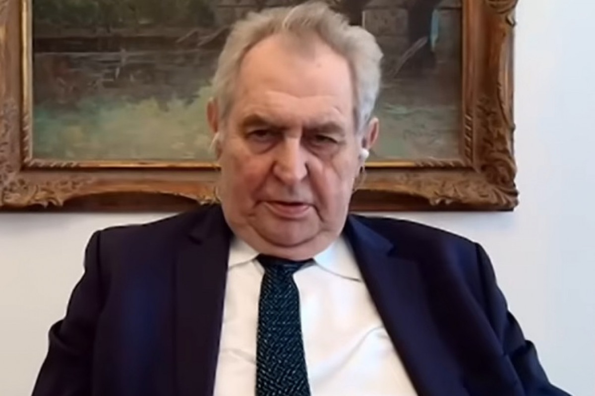 Zeman šokoval pohledem na preventivní války. Řekl, co by udělal jinak Zeman šokoval pohledem na preventivní války. Řekl, co by udělal jinak