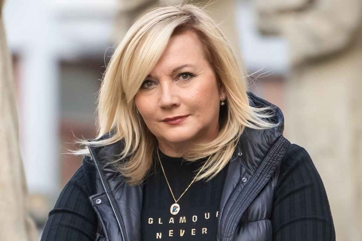 Odcházejí jako „uražené děti,“ píše Schillerová o konci vlády