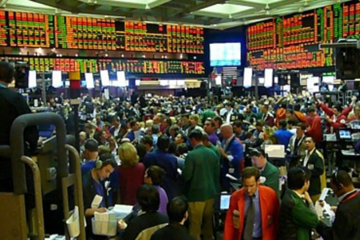 Týden na akciových trzích: Pražská burza klesla, jinde kolem nuly