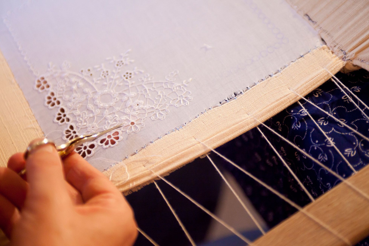 Zámek v Lešné u Valašského Meziříčí ovládnou krajky a výšivky