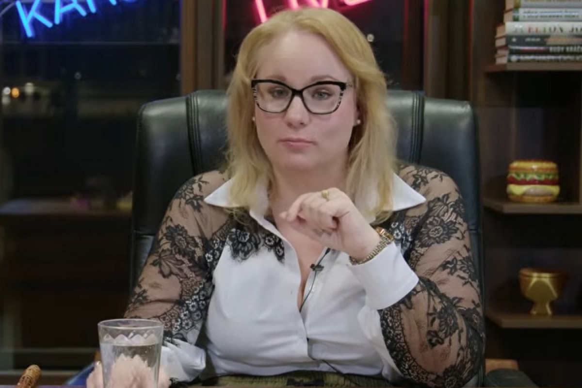 Neziskovky jako byznys. Úder BIS. Stonjeková o strachu a paranoii