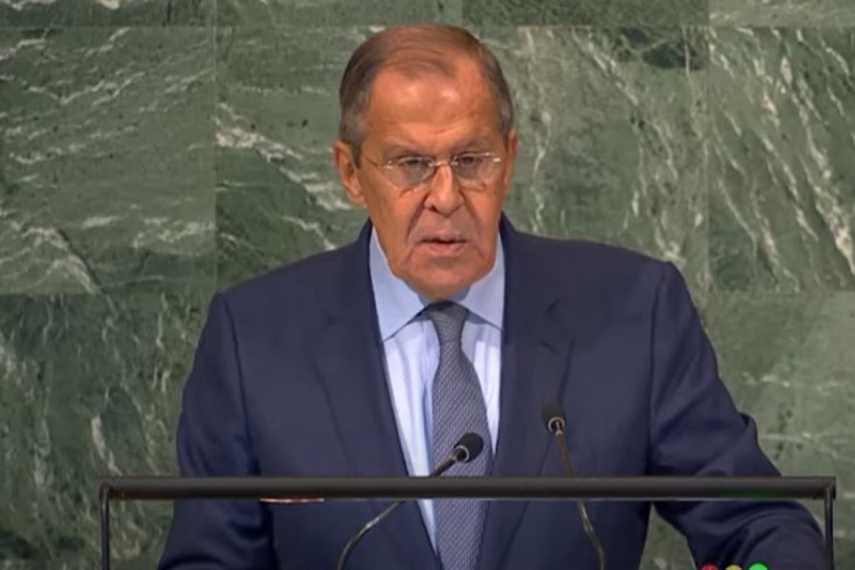 Lavrov obvinil Západ z kolapsu Ukrajiny, války a odmítnutí mírových jednání