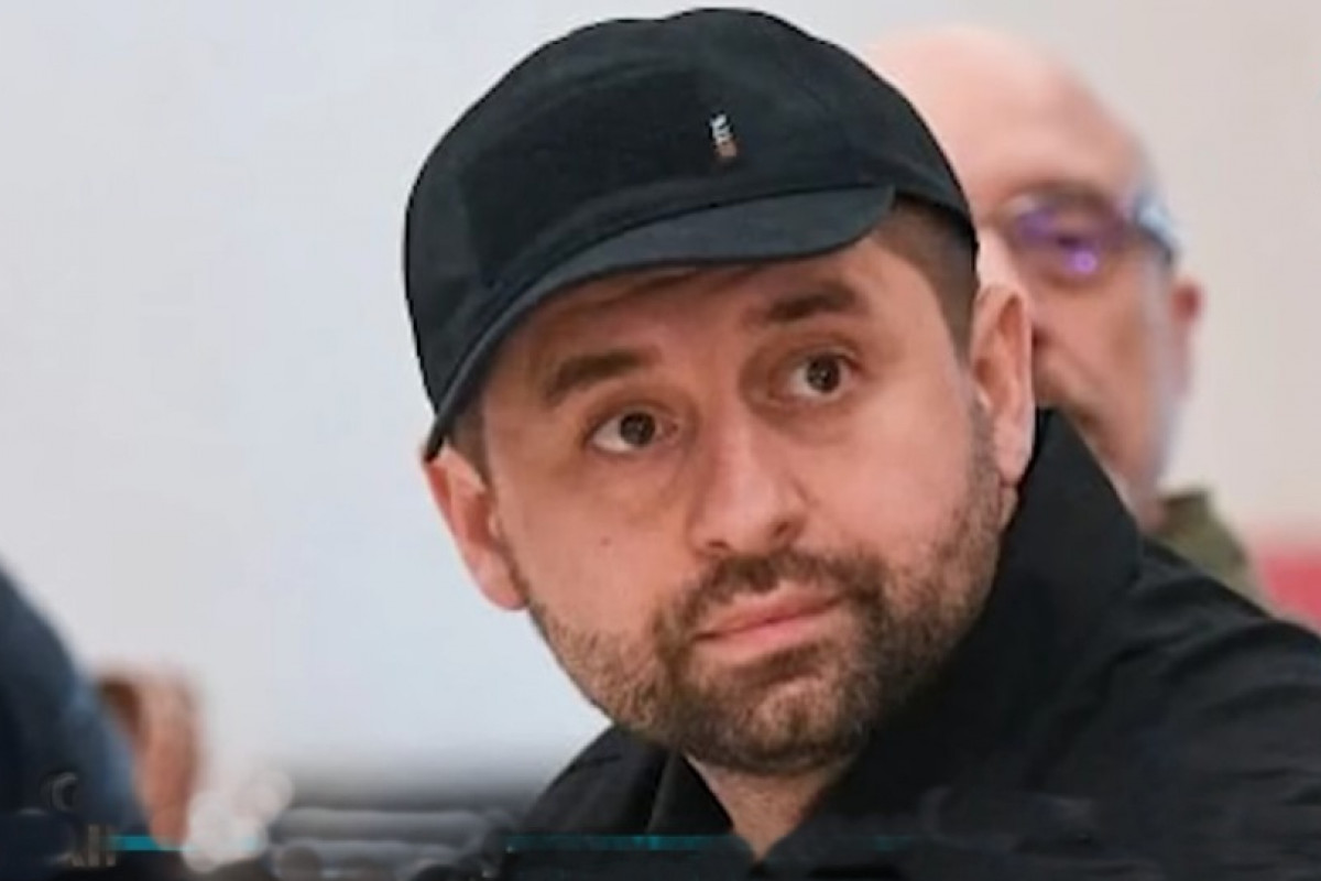 Ukrajinský vyjednavač připouští, že konflikt mohl skončit už dávno Ukrajinský vyjednavač připouští, že konflikt mohl skončit už dávno