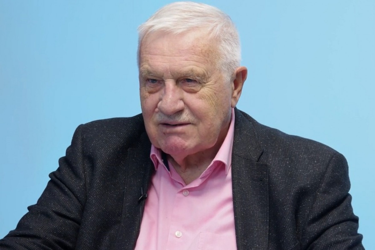 Pomoc Ukrajině má své hranice. Klaus varuje před proměnou Česka Pomoc Ukrajině má své hranice. Klaus varuje před proměnou Česka