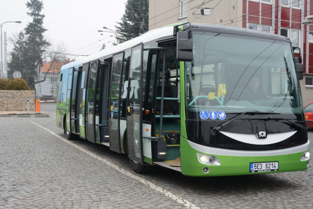 Hradecký dopravní podnik postupně zavádí nový odbavovací systém