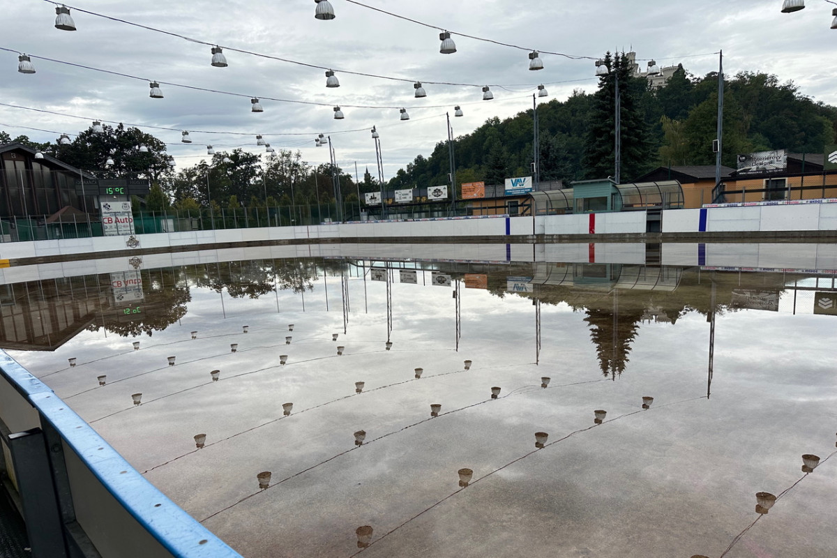 Město Hluboká nad Vltavou rozhodlo o výstavbě nového zimního stadionu
