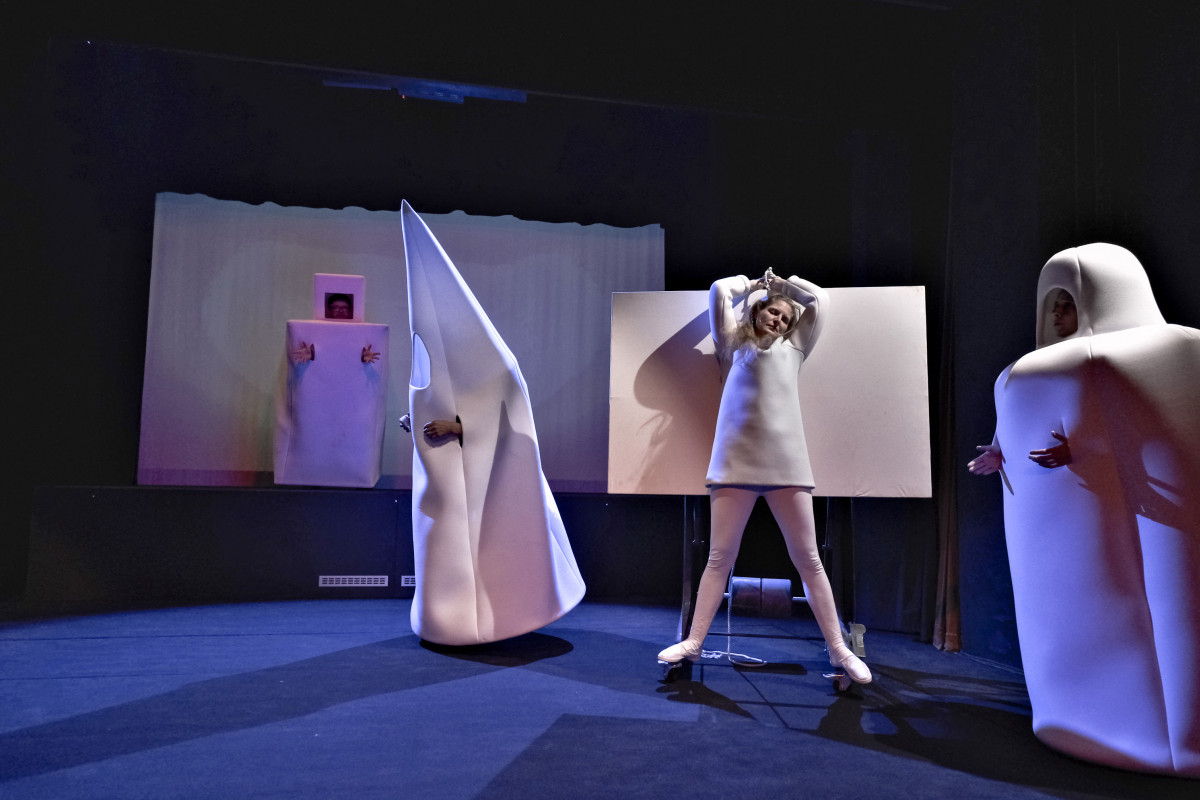 Naivní divadlo Liberec se loučí s Pavlíkem a Bobbym