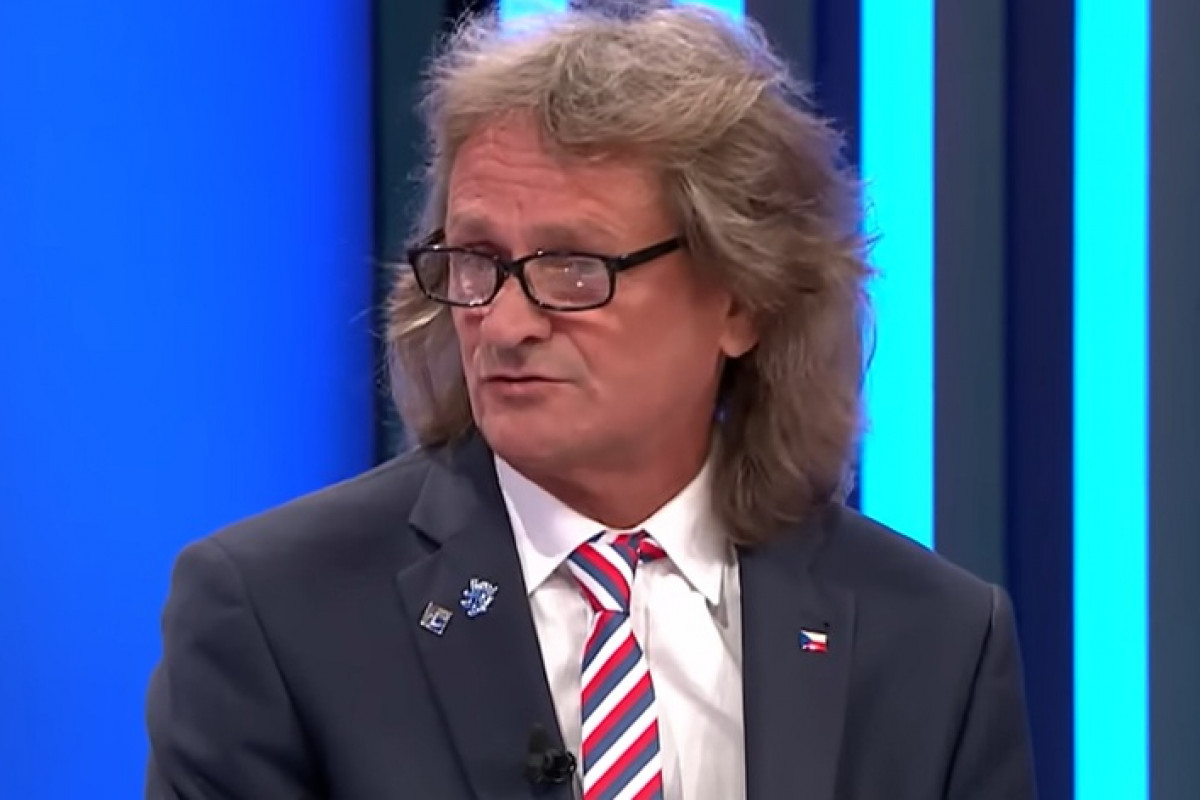 Profesor Ševčík rozpoutal v Partii bouři kvůli Dozimetru