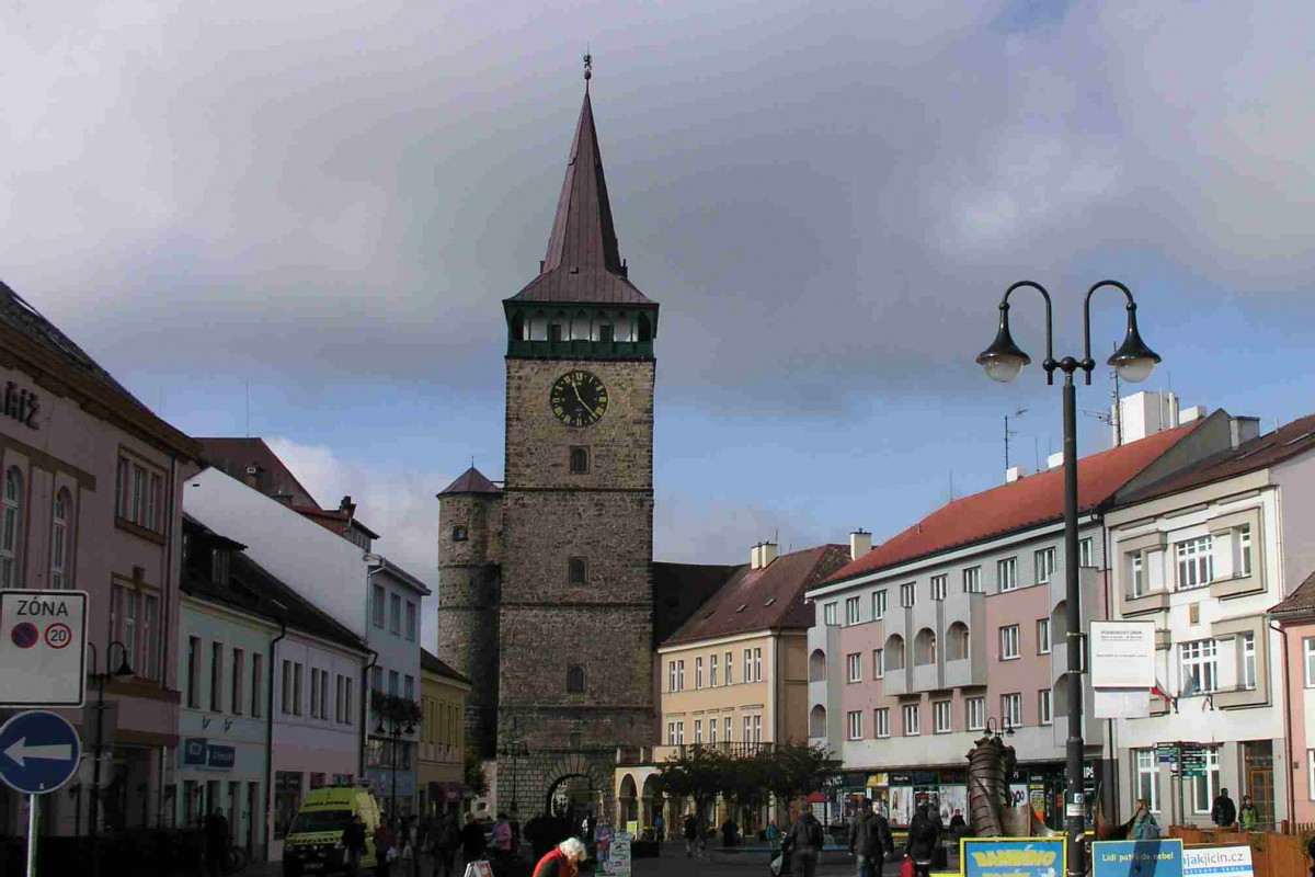 Valdická brána symbolizuje Jičín