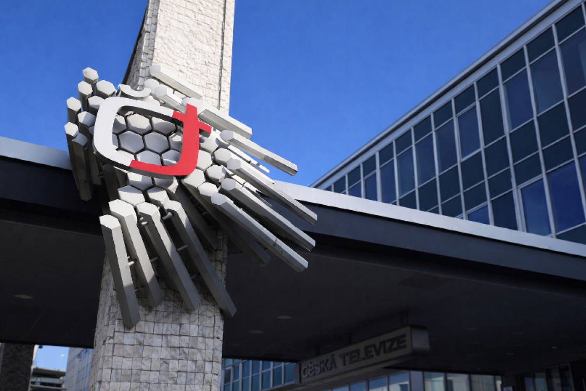 ČT a ČRo v politickém sevření. Debata bez řešení ČT a ČRo v politickém sevření. Debata bez řešení