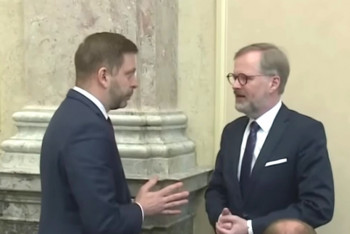 Vláda ví, občan je hňup! Necháme si to líbit? Vláda ví, občan je hňup! Necháme si to líbit?