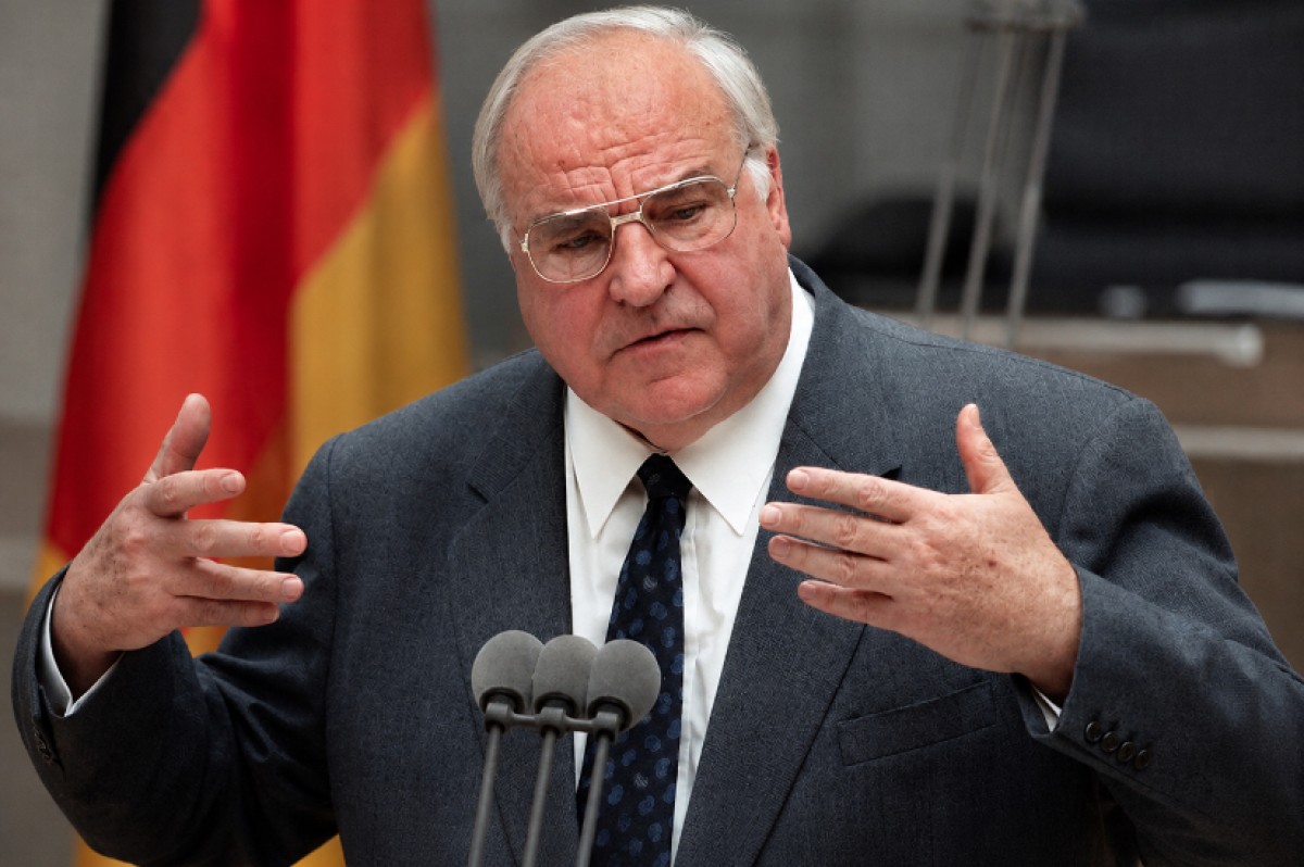 Kohl chtěl pomník. Podle Kovandy dnes Německo sklízí úspěch AfD Kohl chtěl pomník. Podle Kovandy dnes Německo sklízí úspěch AfD
