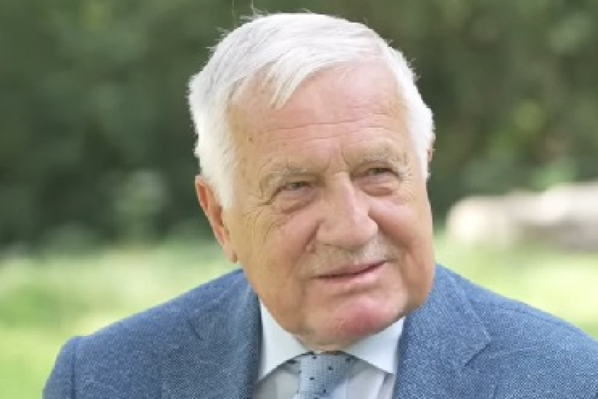 Slovo mír je dnes už téměř sprostým slovem, řekl Klaus