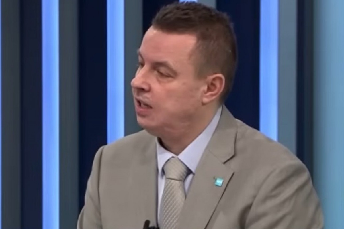 Bouře ve sklenici vody. Prezident podlehl emocím, říká Rajchl Bouře ve sklenici vody. Prezident podlehl emocím, říká Rajchl