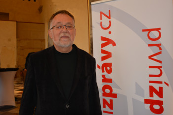 Jaroslav Bašta: Doktrina bezzásahovosti Jaroslav Bašta: Doktrina bezzásahovosti