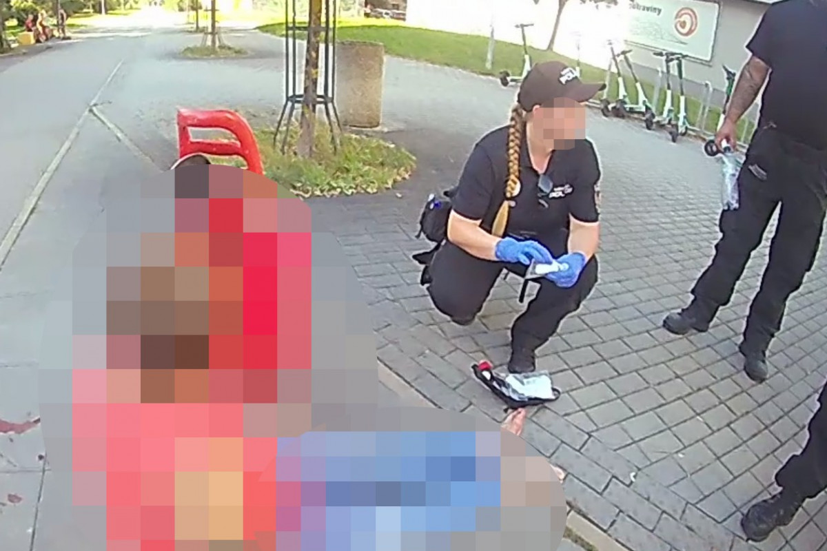 Strážníci si za pomoc vyslechli řadu nadávek