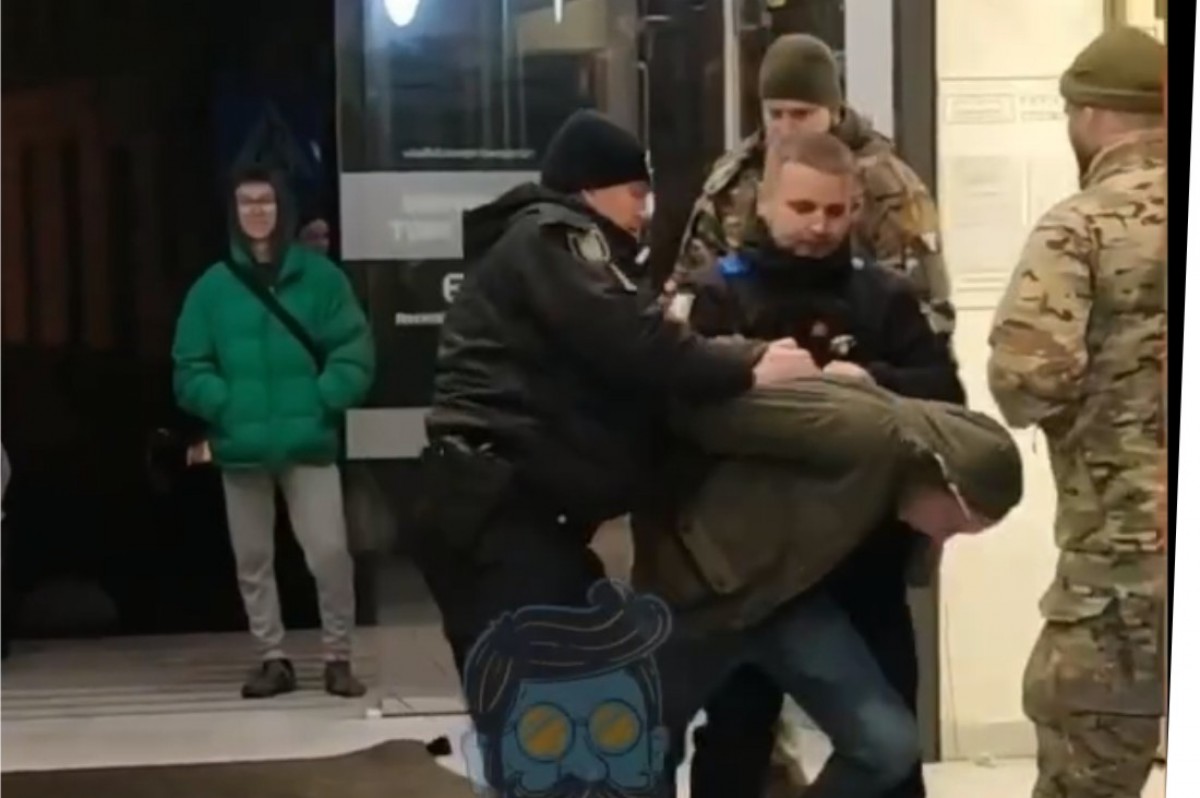 Ukrajina: Nucená mobilizace se střetává s hněvem lidu