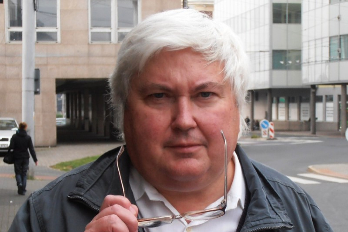 Roček: I v zázemí byla válka a mrtví Roček: I v zázemí byla válka a mrtví