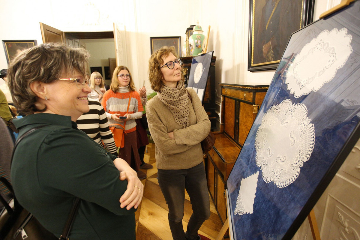 Advent na zámku Lešná nabídne tradice, zábavu i krásu krajky