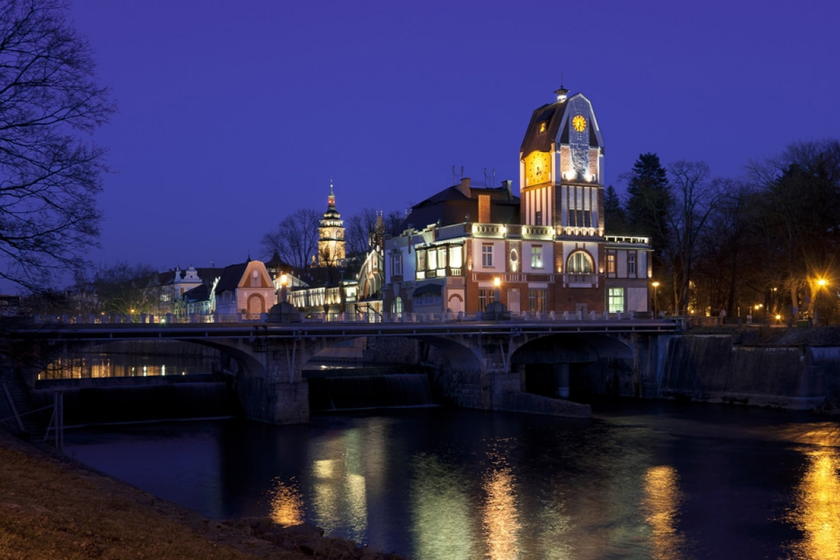 Přijďte si užít kouzlo adventu na Hučák!