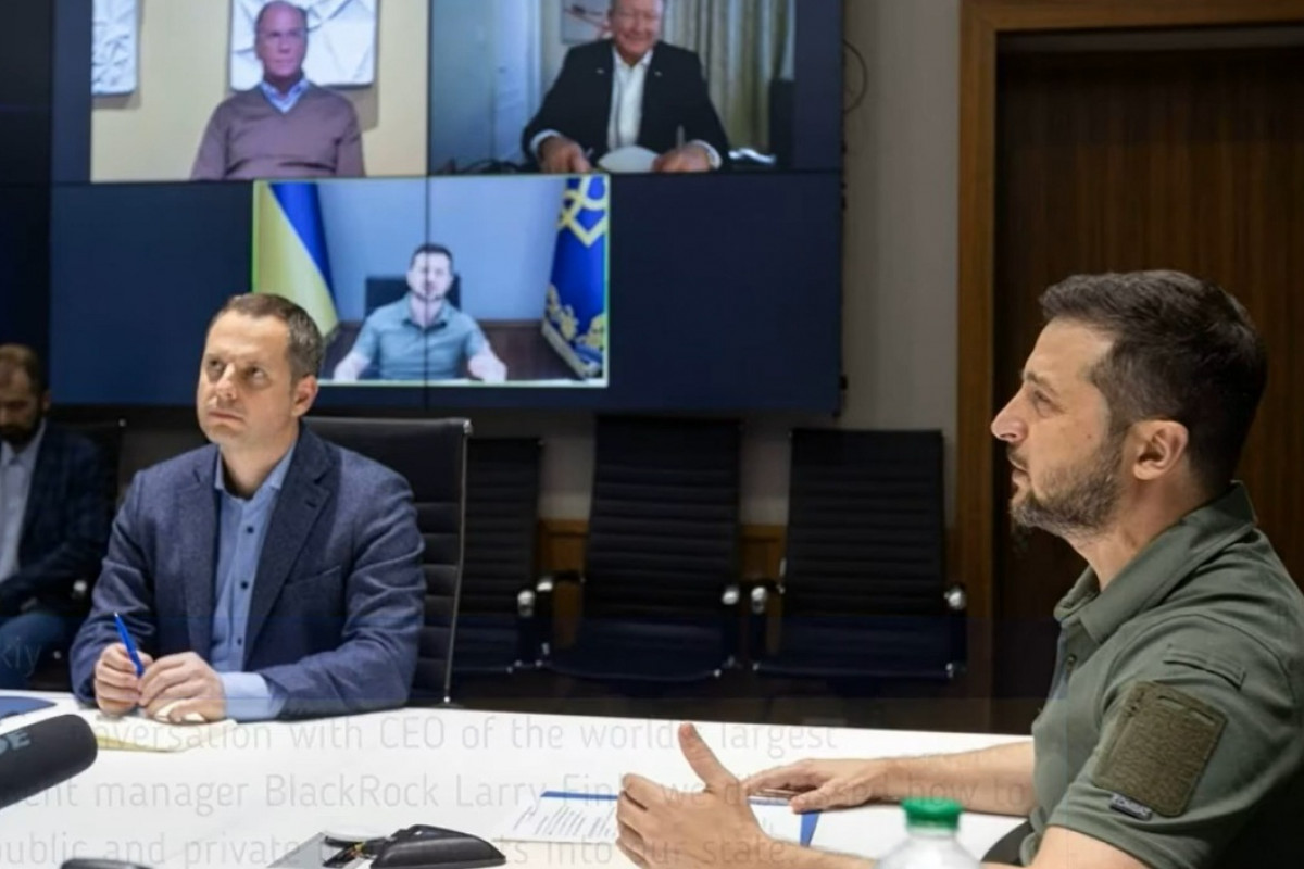 Jak je BlackRock zapojen do války na Ukrajině Jak je BlackRock zapojen do války na Ukrajině