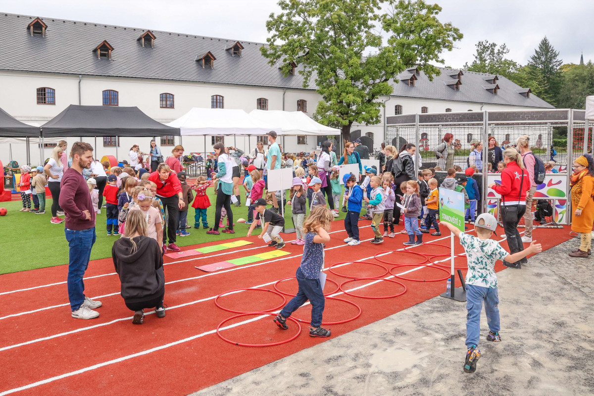 Olomoucký kraj posílá peníze do školek. Děti začnou sportovat