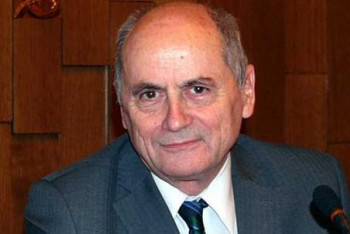 Čarnogurský: Čeho může dosáhnout návštěva papeže v Moskvě a Kyjevě Čarnogurský: Čeho může dosáhnout návštěva papeže v Moskvě a Kyjevě