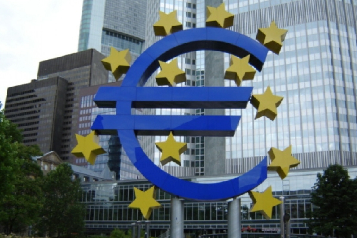 ECB: Zvýšení sazeb, ale konec cyklu je na dohled ECB: Zvýšení sazeb, ale konec cyklu je na dohled