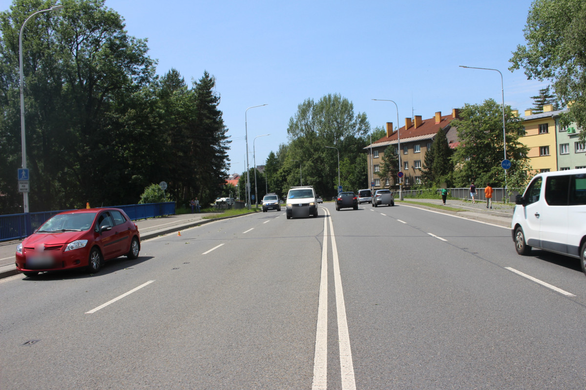 Frýdek-Místek: Nehoda vozidla s chodcem Frýdek-Místek: Nehoda vozidla s chodcem