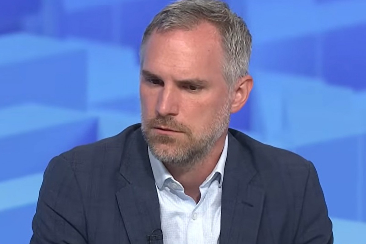 Piráti volí šéfa, favoritem je Hřib. Strakoš mluví o fanatismu