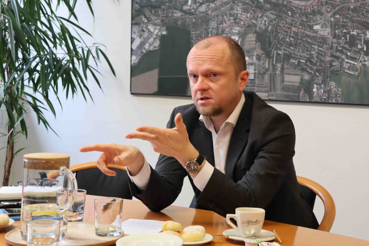 Územní partneři bojují za evropské prostředky pro regiony Územní partneři bojují za evropské prostředky pro regiony